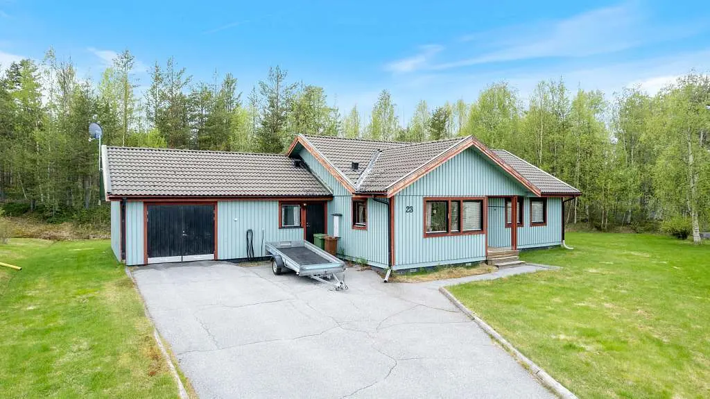 Villa, Harrstigen 23, Jokkmokk. Bild 1 av 20