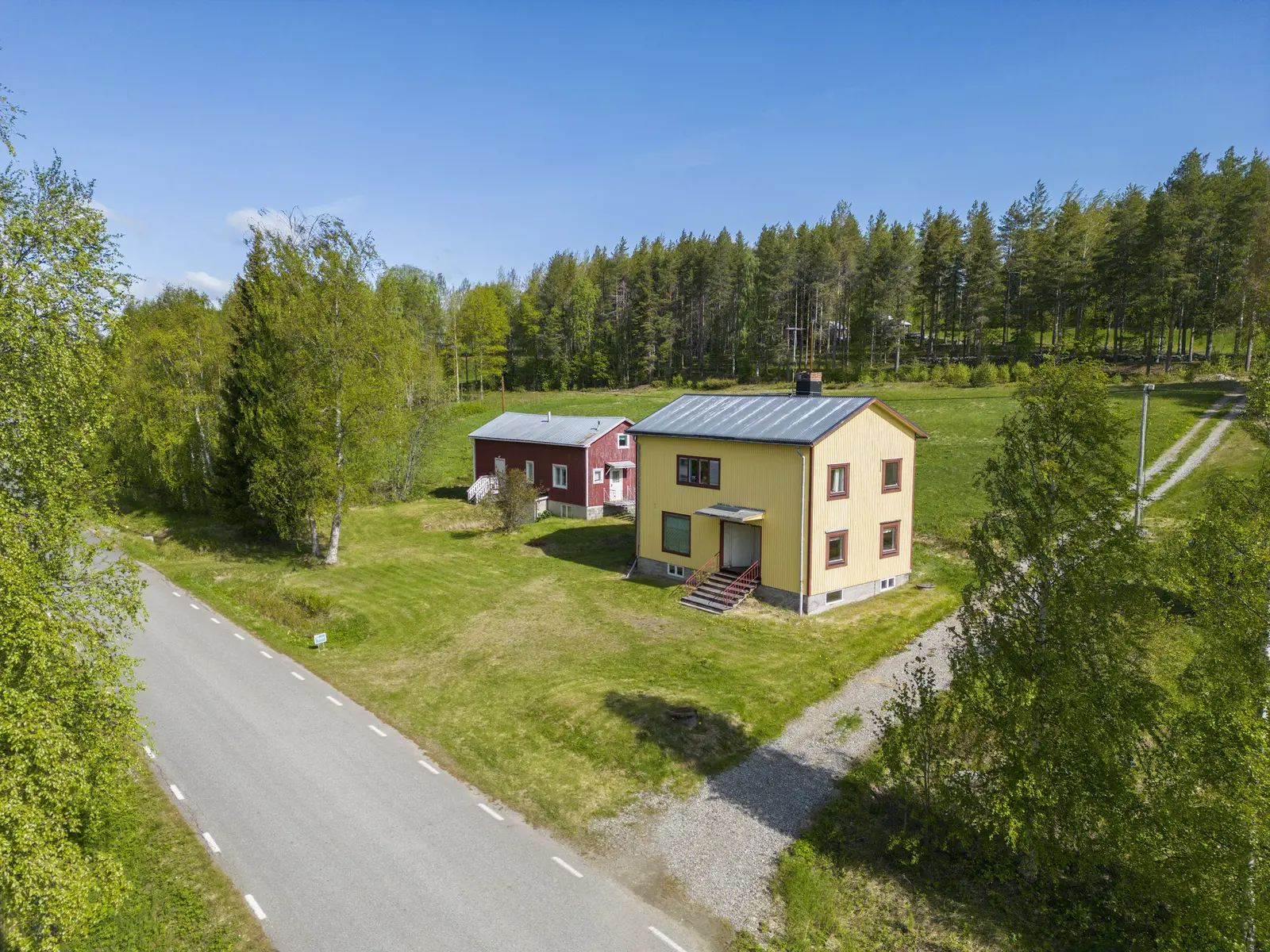 House, Petikträsk 49A och 49B, JÖRN. Photo 1 of 20
