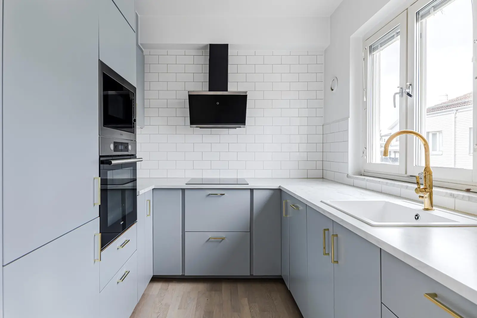 Bild 1 av 32 på Vretlundsgatan 7B