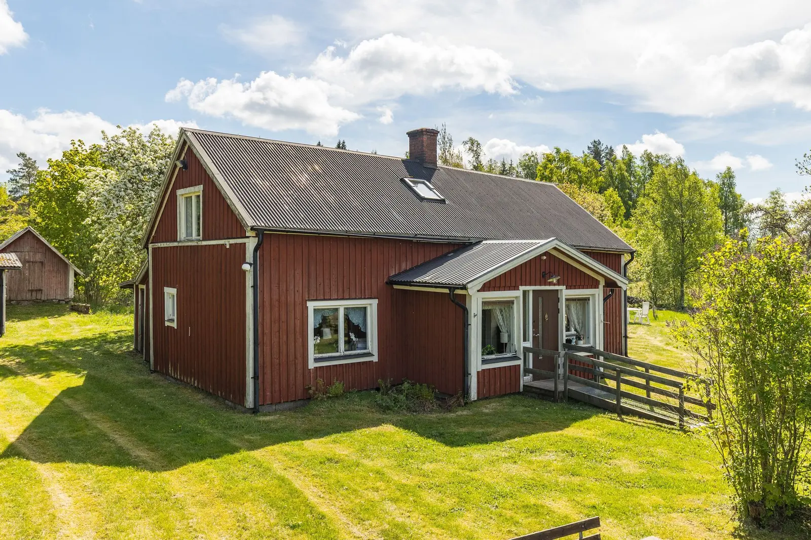Farm, Klämman 8, Tidaholm. Photo 1 of 40