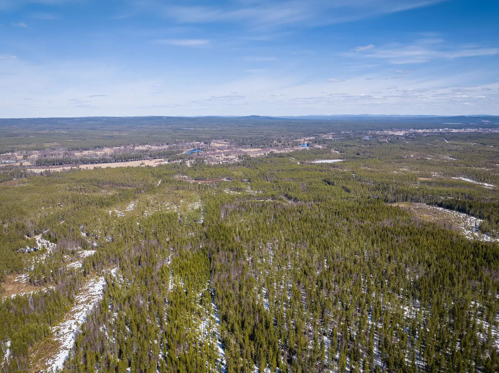Bild 1 av 20 på Skogfastighet i Malung