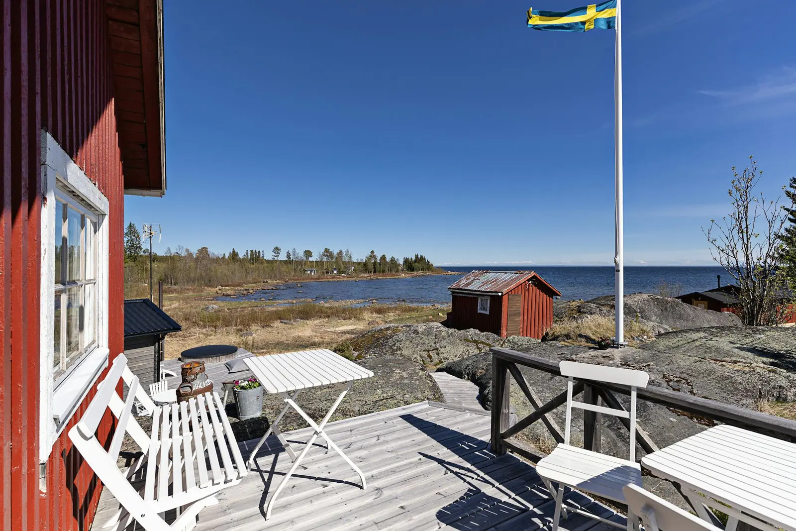 Fritidshus, Granskär 280, Robertsfors. Bild 1 av 20