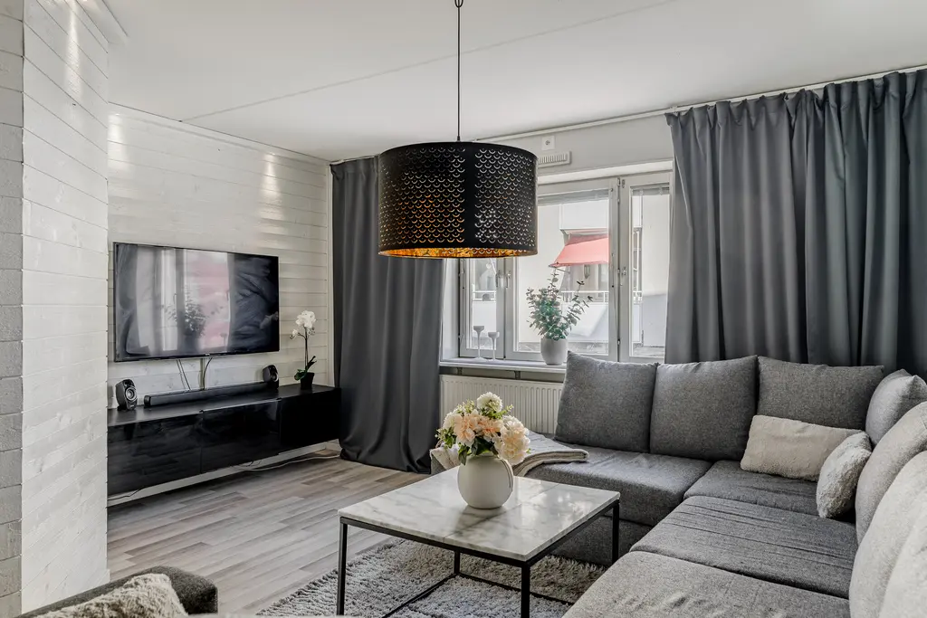 Bild 1 av 40 på Wallingatan 32