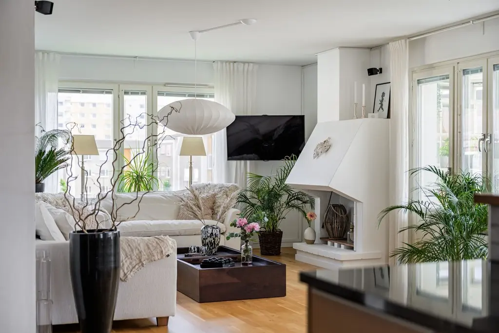 Lägenhet, Röda vägen 32, Borlänge. Bild 1 av 40