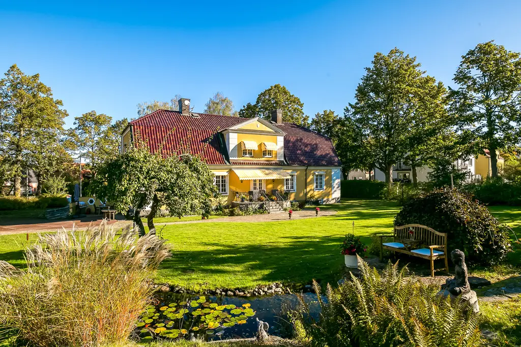 Bild 1 av 40 på Borgs G:a Prästgård
