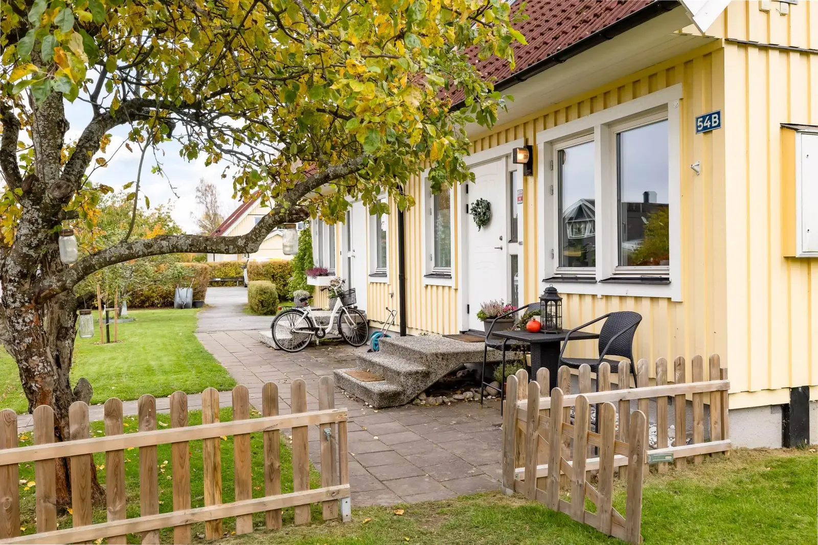 Lägenhet, Bäckvägen 54B, Lillån, Örebro. Bild 1 av 33
