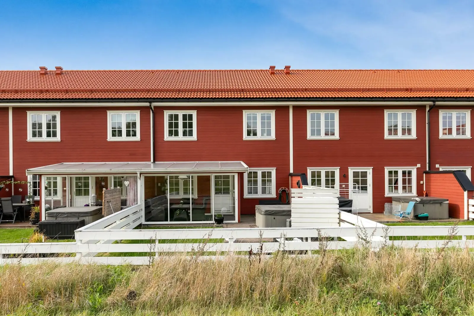 Semi-detached/terraced, Nästegårdsvägen 37D, Lillån, Örebro. Photo 1 of 20