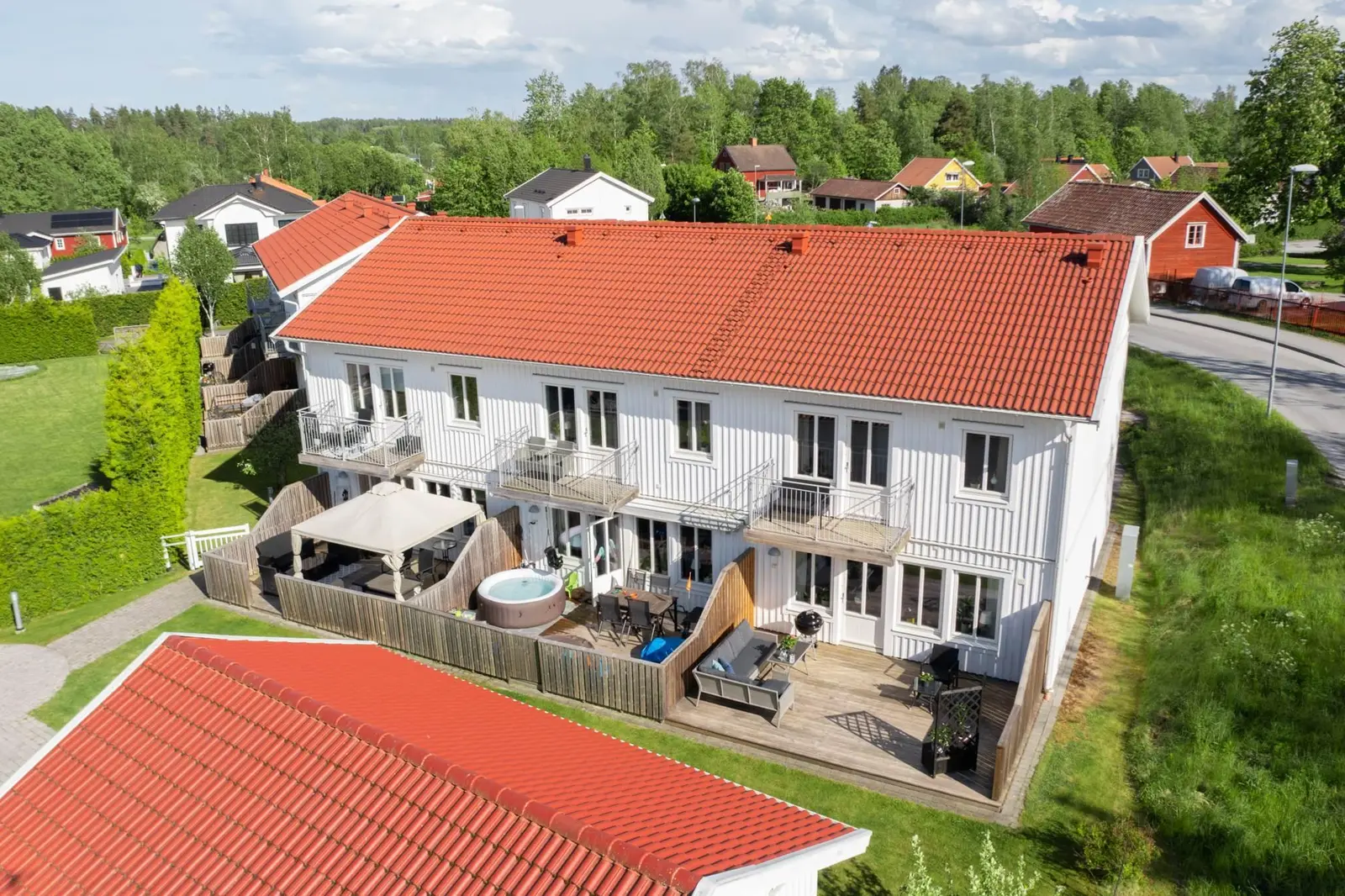 Semi-detached/terraced, Lutabäcksvägen 3A, Lillån, Örebro. Photo 1 of 40