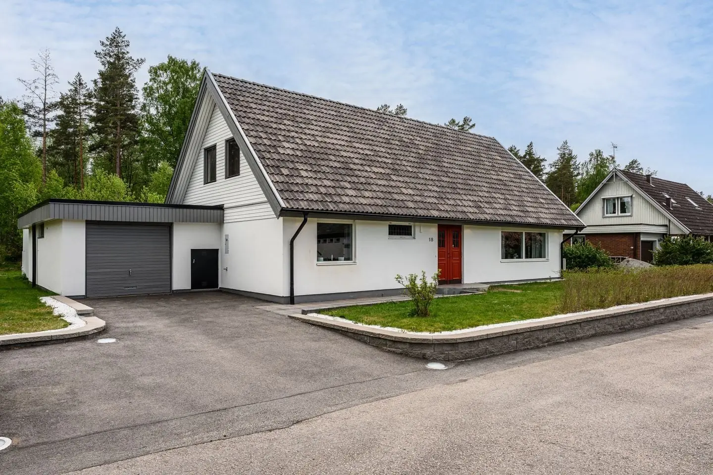 Bild 1 av 45 på Orrvägen 18