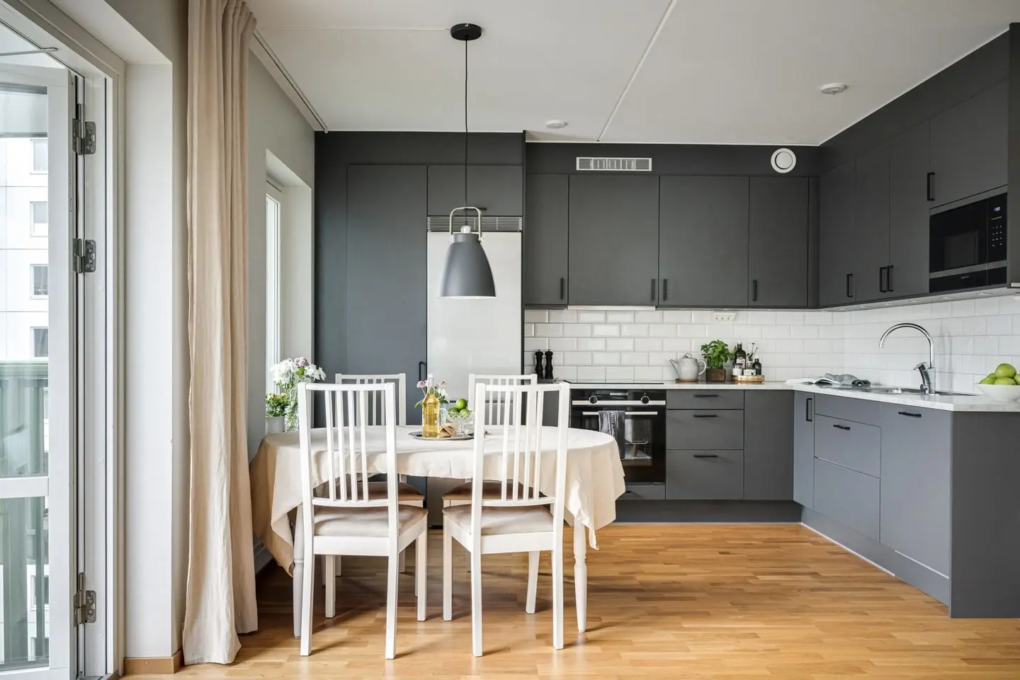 Lägenhet, Grafiska vägen 4A, Göteborg. Bild 1 av 28