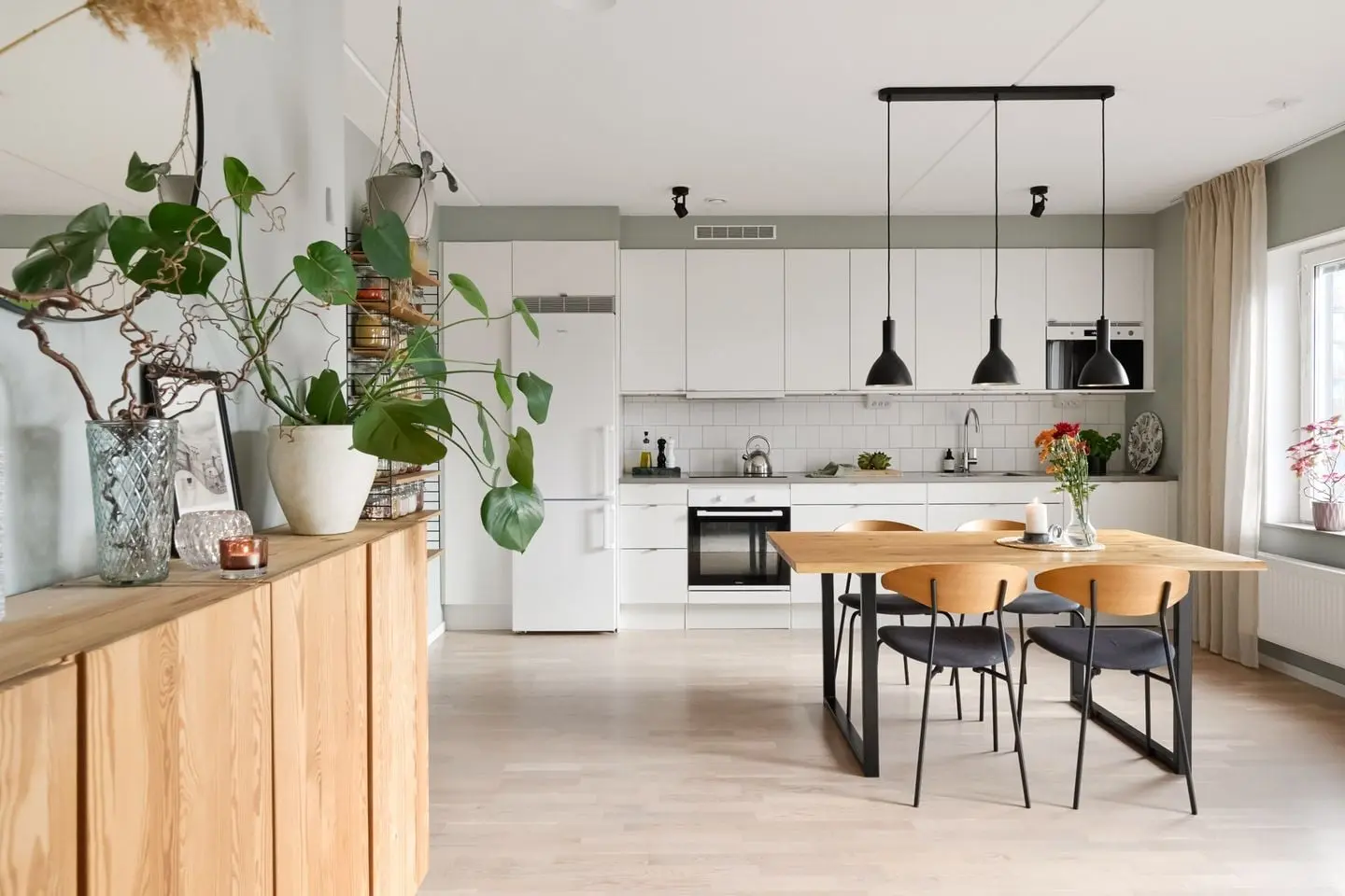 Lägenhet, Smörslätten 30, Göteborg. Bild 1 av 16