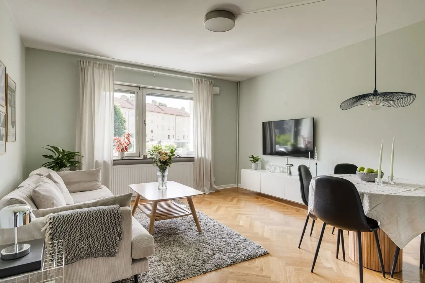 Lägenhet, Vårlöksgatan 5A, Göteborg. Bild 1 av 25