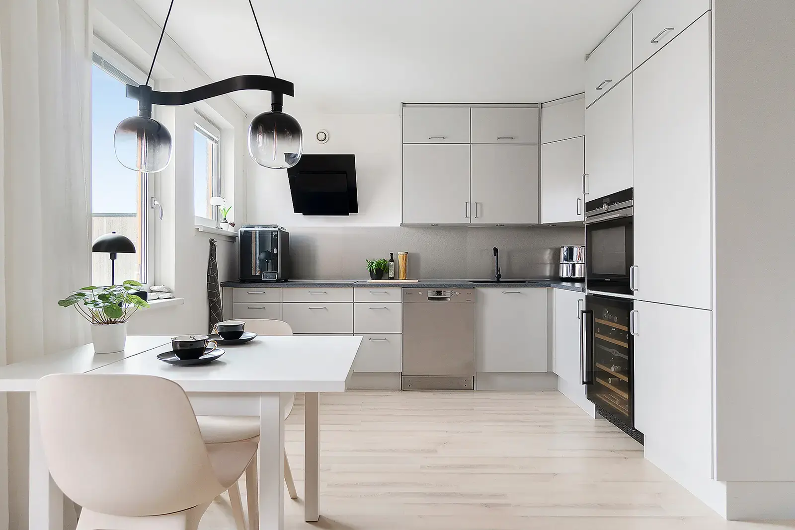 Apartment, Ormingeringen 69. Photo 1 of 20