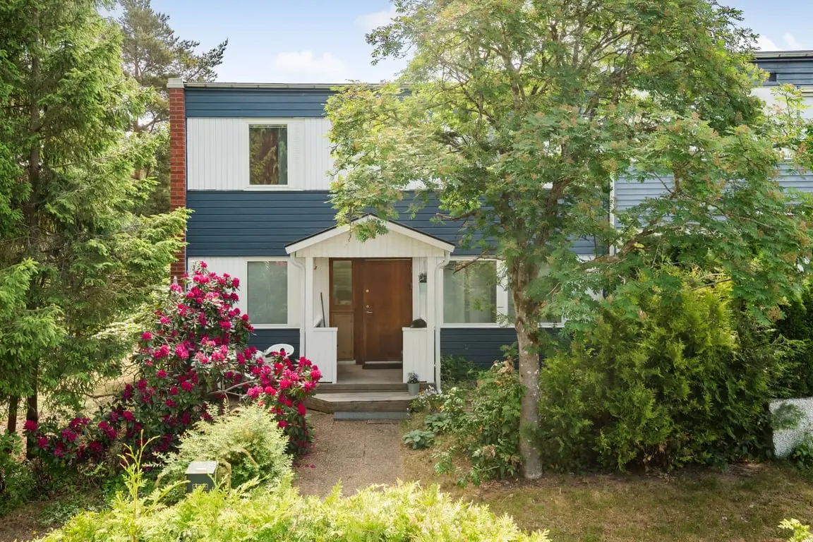 House, Örnholmsbrinken 2, Stockholm. Photo 1 of 8