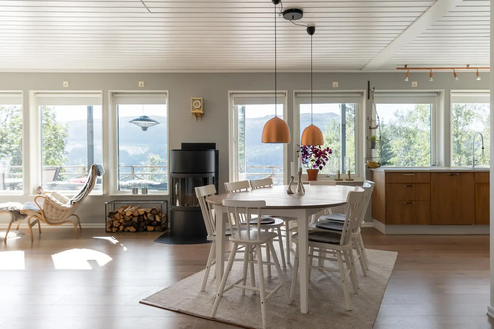 Villa, Totthummelvägen 4. Bild 1 av 20