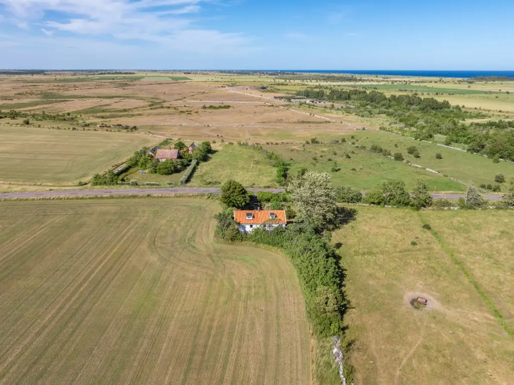 Bild 1 av 20 på Eketorp 102