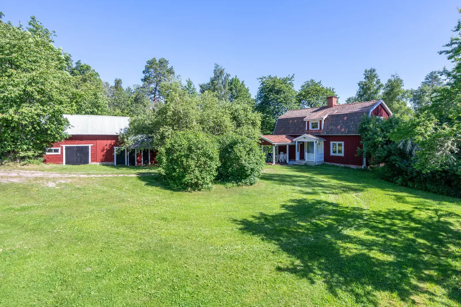 Image 1 of 20 of Kuvehult Väktarelund