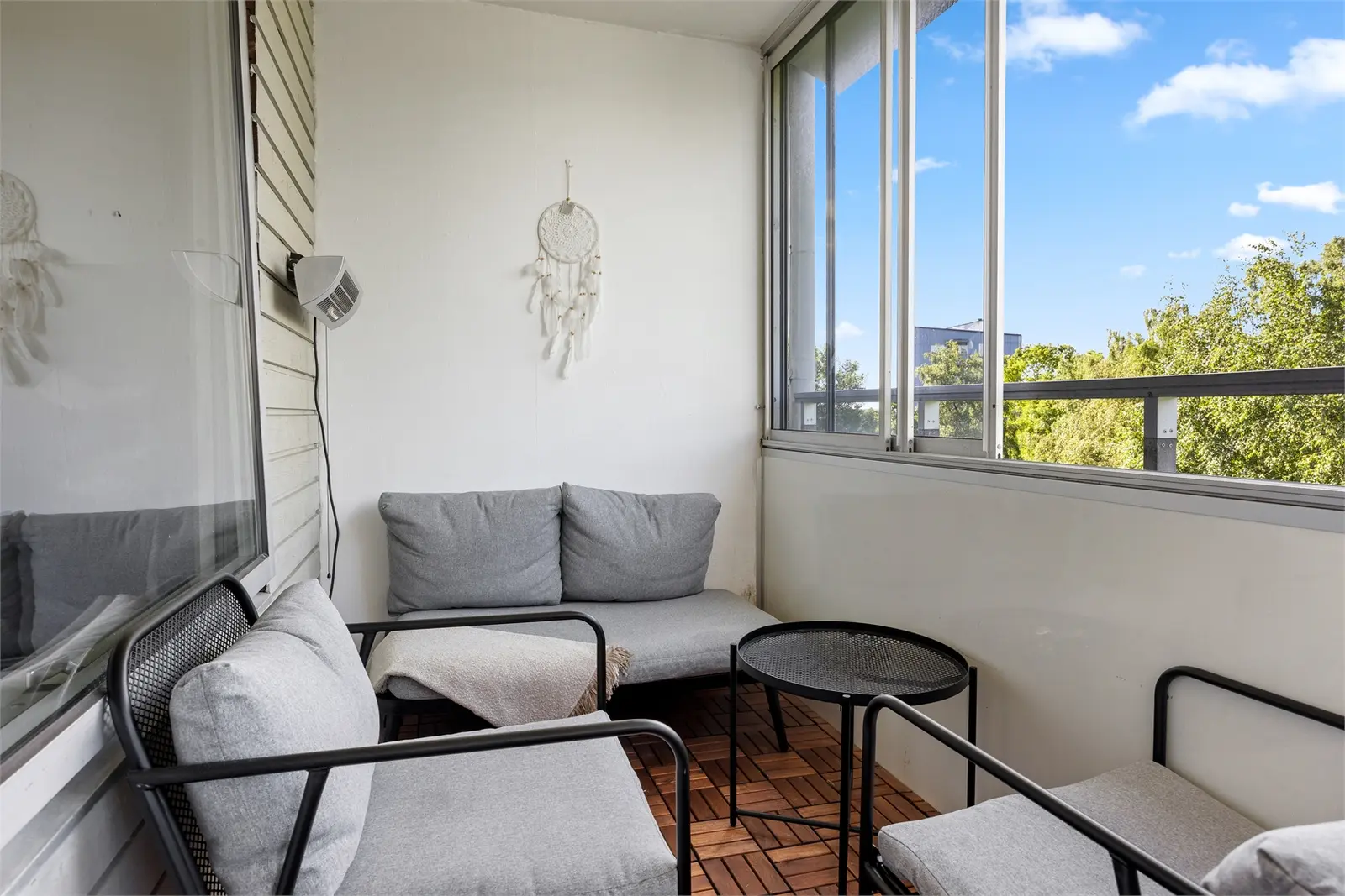 Apartment, Övralidsgatan 5, Göteborg. Photo 1 of 5