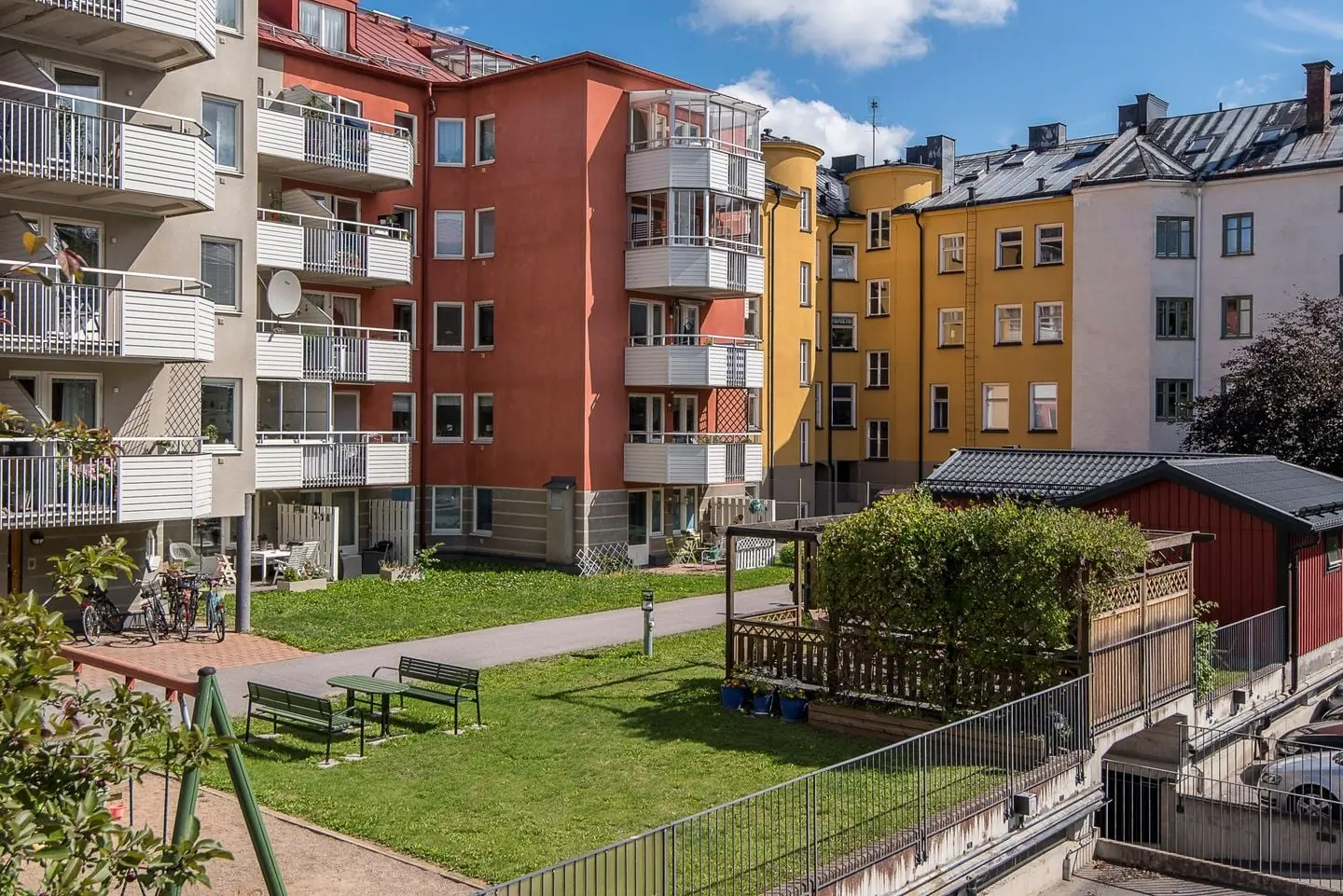 Bild 1 av 33 på Nya Rådstugugatan 32