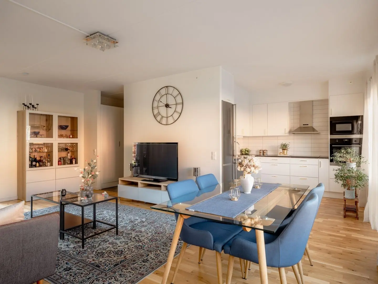 Apartment, Rudbecks väg 149, Sollentuna. Photo 1 of 22
