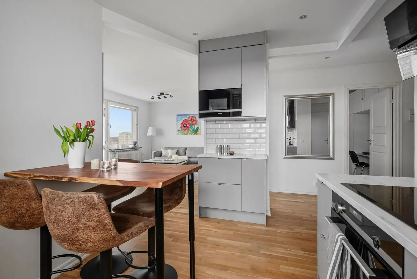 Apartment, Vittangigatan 10, Stockholm. Photo 1 of 22