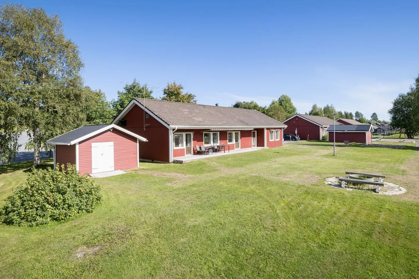 Bild 1 av 37 på Lokmakargatan 2