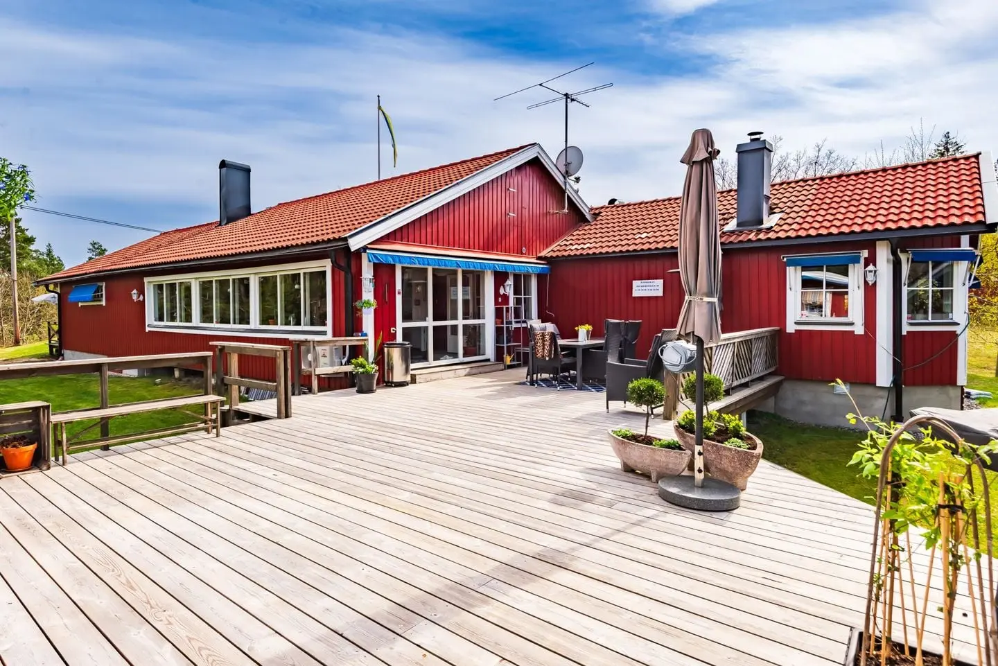 Villa, Jockemsvägen 10, Österåker. Bild 1 av 64