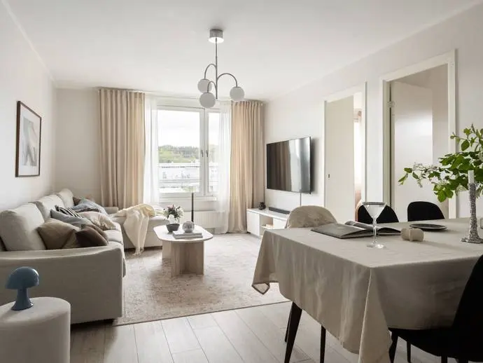 Image 1 of 20 of Göteborgsvägen 76
