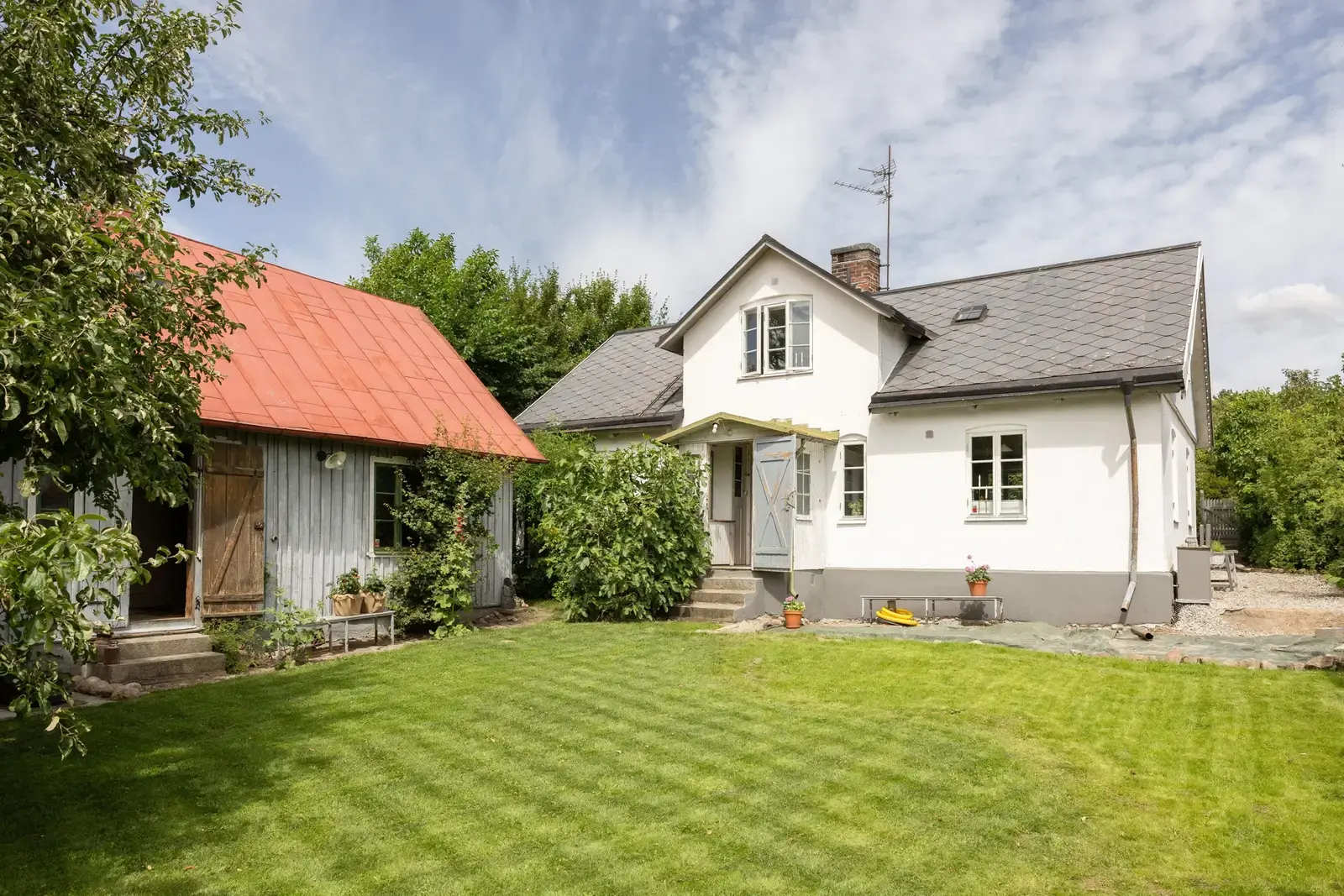 Image 1 of 20 of Gamla Dalbyvägen 48