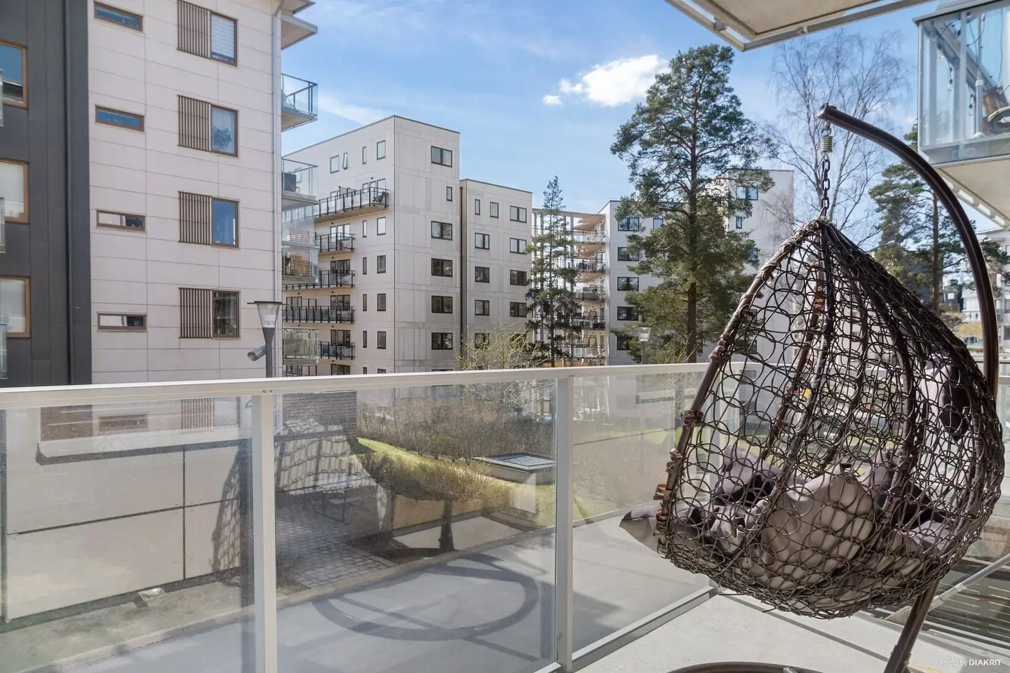 Bild 1 av 17 på Sandstuguvägen 26