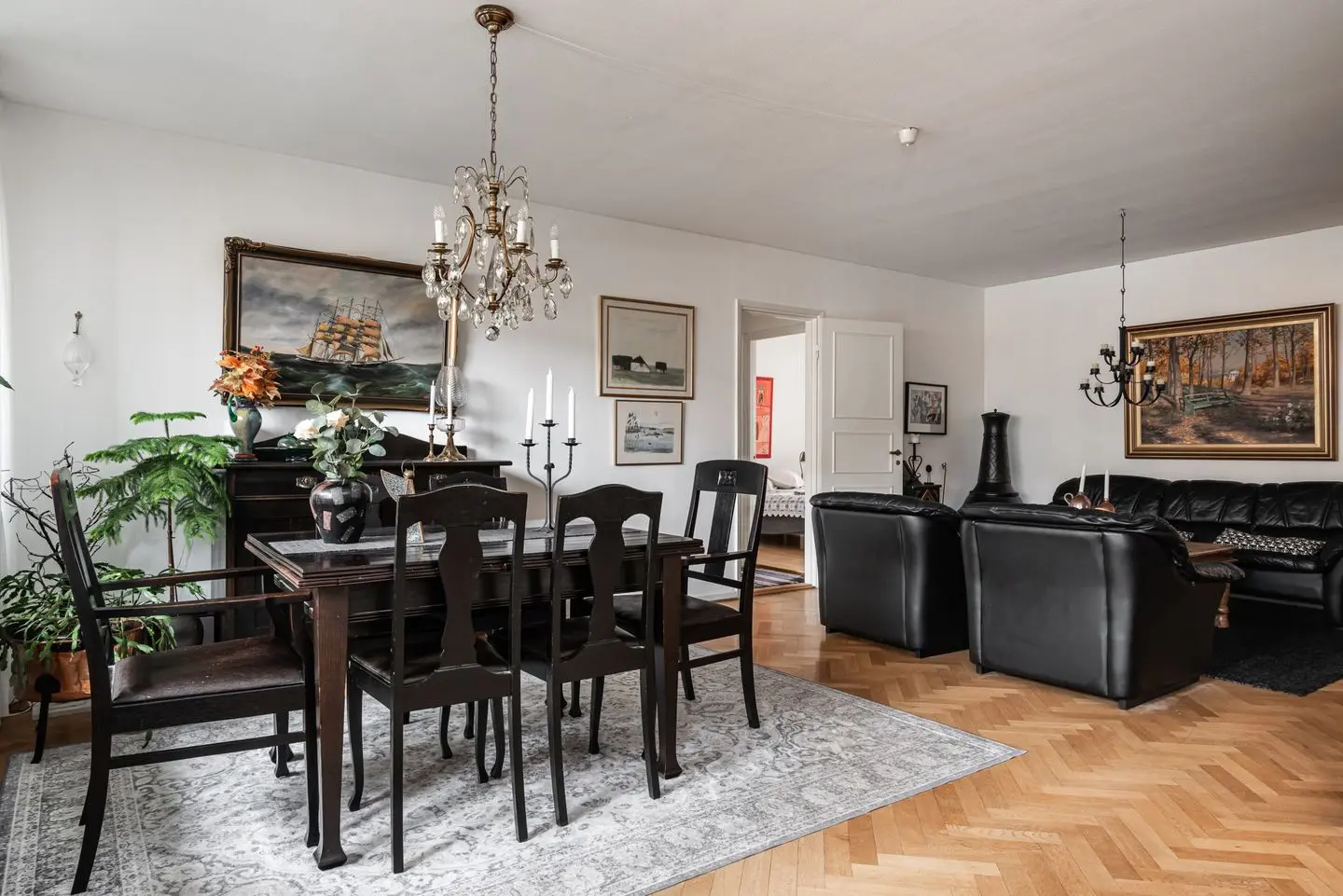 Lägenhet, Nygatan 14, Växjö. Bild 1 av 27