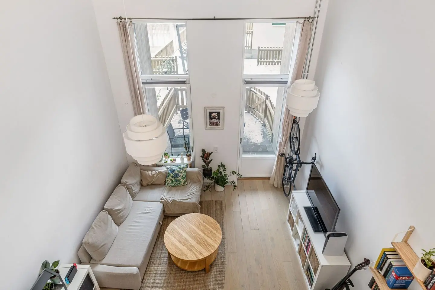 Bild 1 av 17 på Lärdomsgatan 1