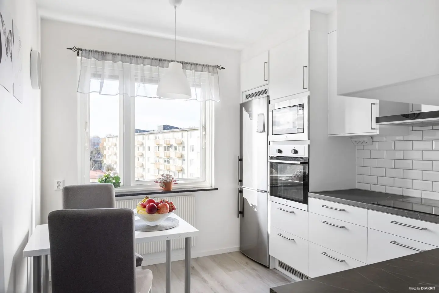 Apartment, Önskevädersgatan 41, Göteborg. Photo 1 of 15