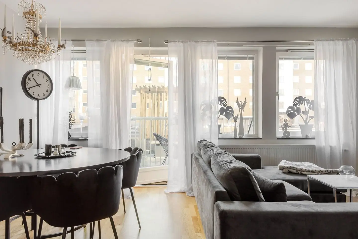 Lägenhet, Övre Hallegatan 54, Göteborg. Bild 1 av 24