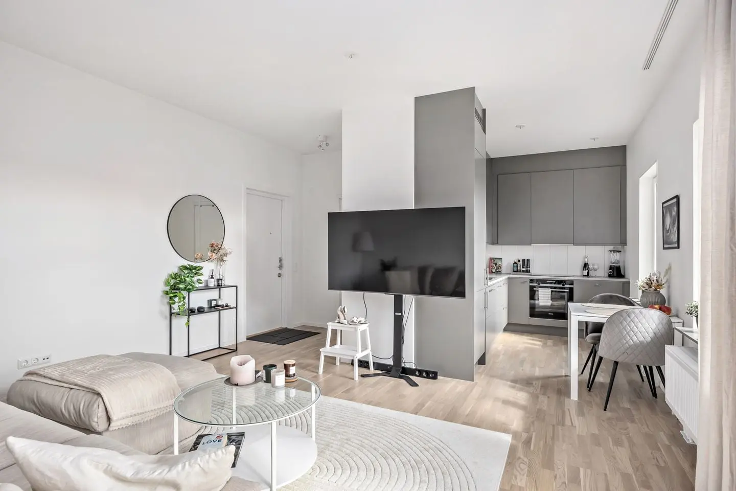 Lägenhet, Geijersgatan 2D, Malmö. Bild 1 av 15
