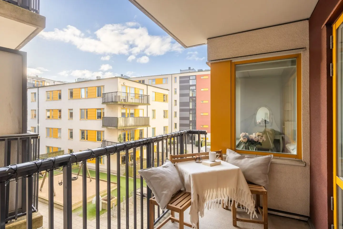 Lägenhet, Gröna Annas gata 3, Göteborg. Bild 1 av 28