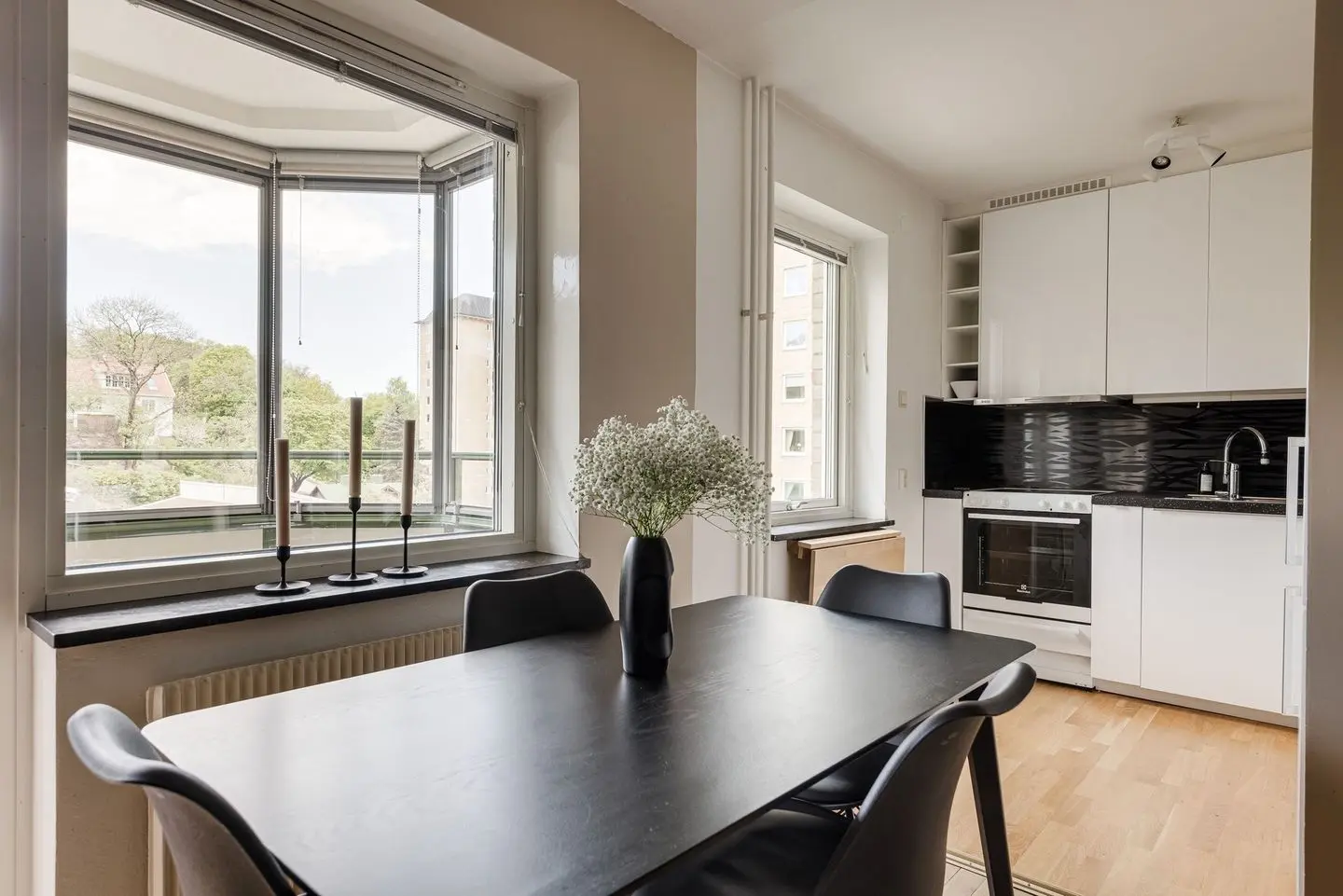 Lägenhet, Hallegatan 13, Göteborg. Bild 1 av 22