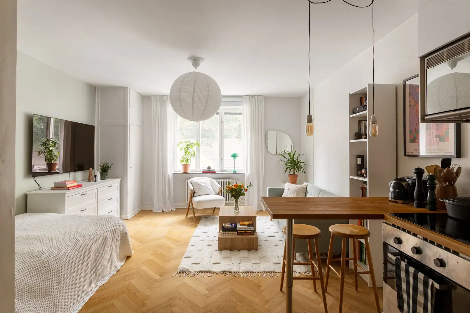 Apartment, Alströmergatan. Photo 1 of 20