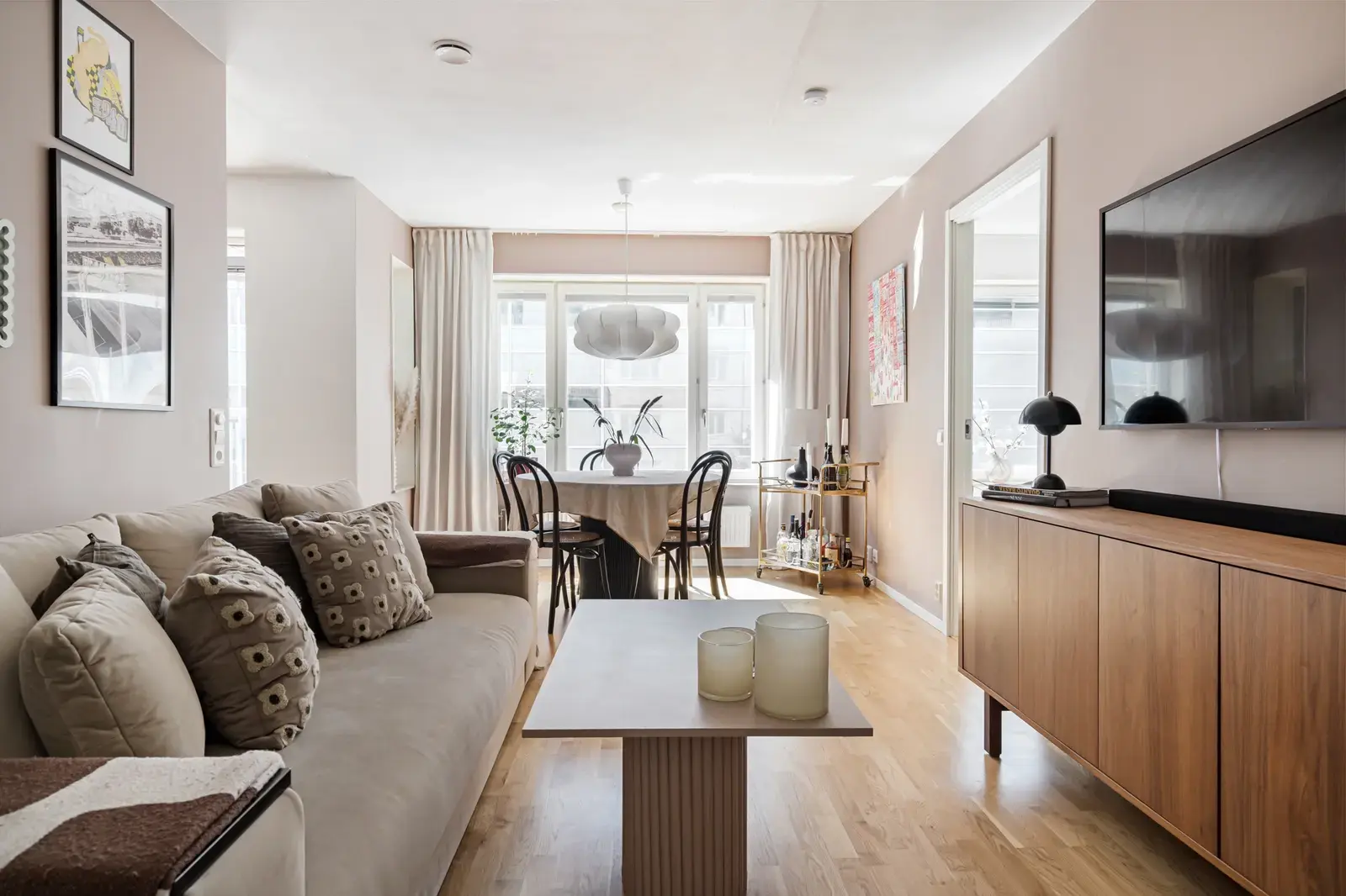 Apartment, Borstbindaregatan 17. Photo 1 of 20