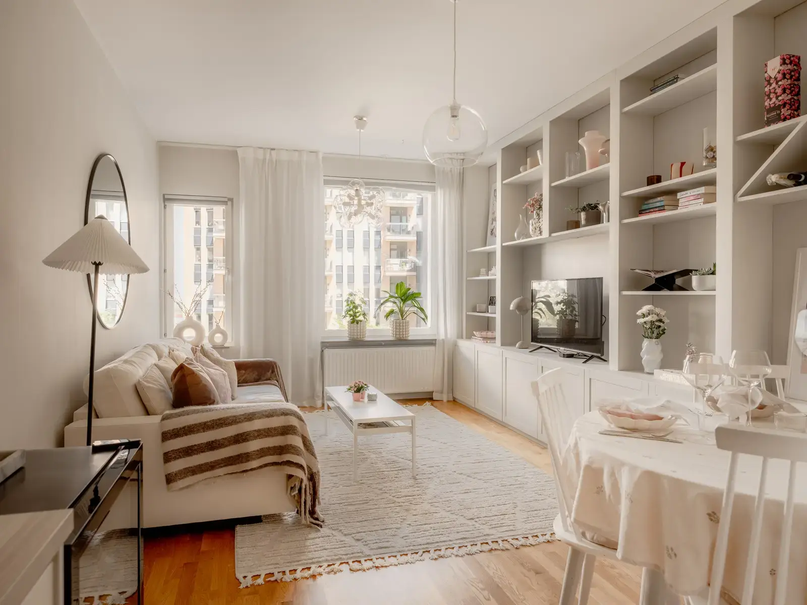 Apartment, Responsgatan 12. Photo 1 of 20