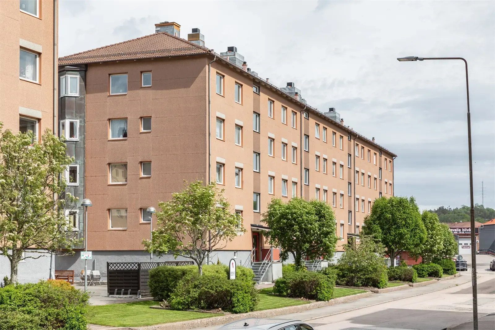 Image 1 of 20 of Kaparegatan 2A