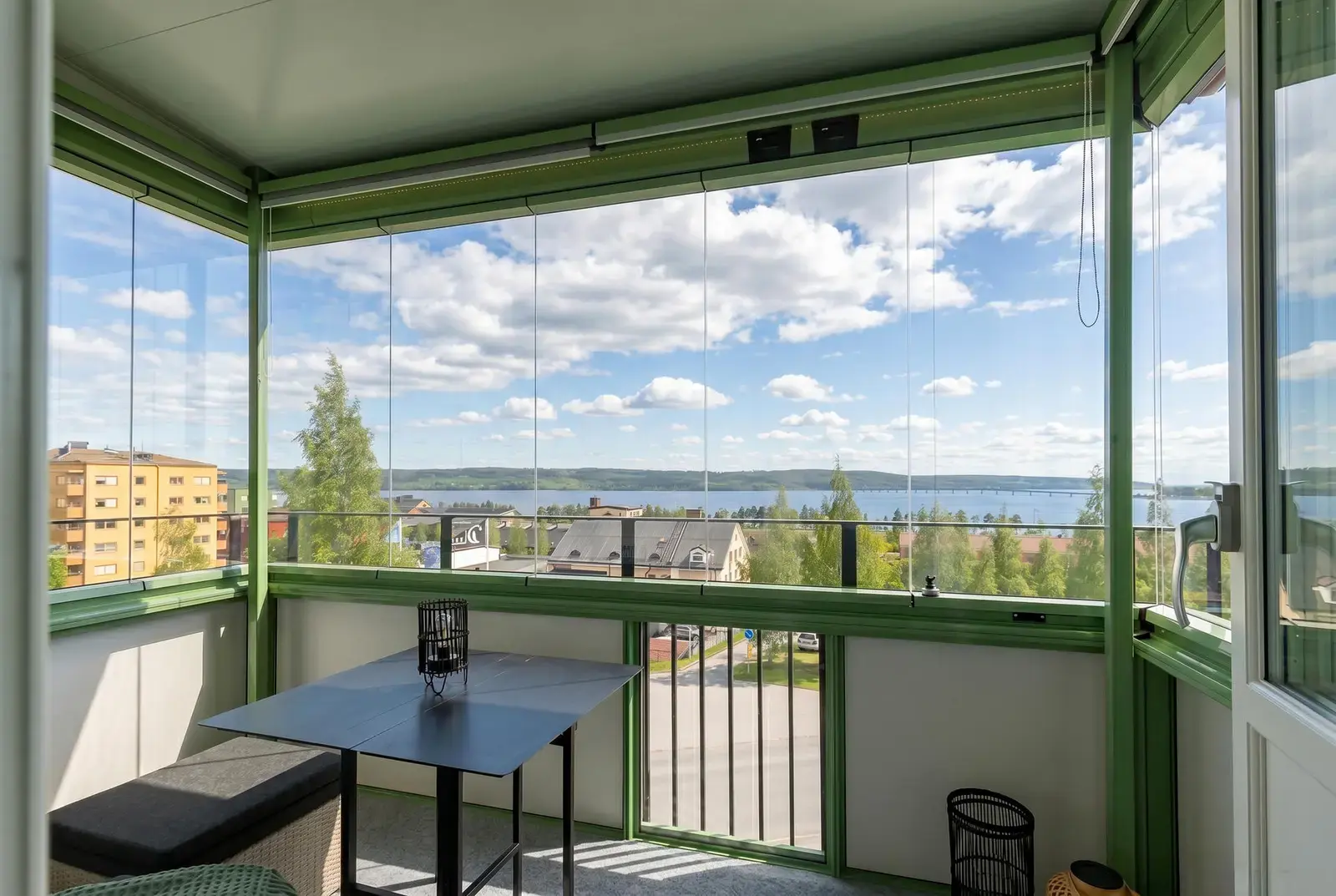 Image 1 of 17 of Rådhusgatan 80B