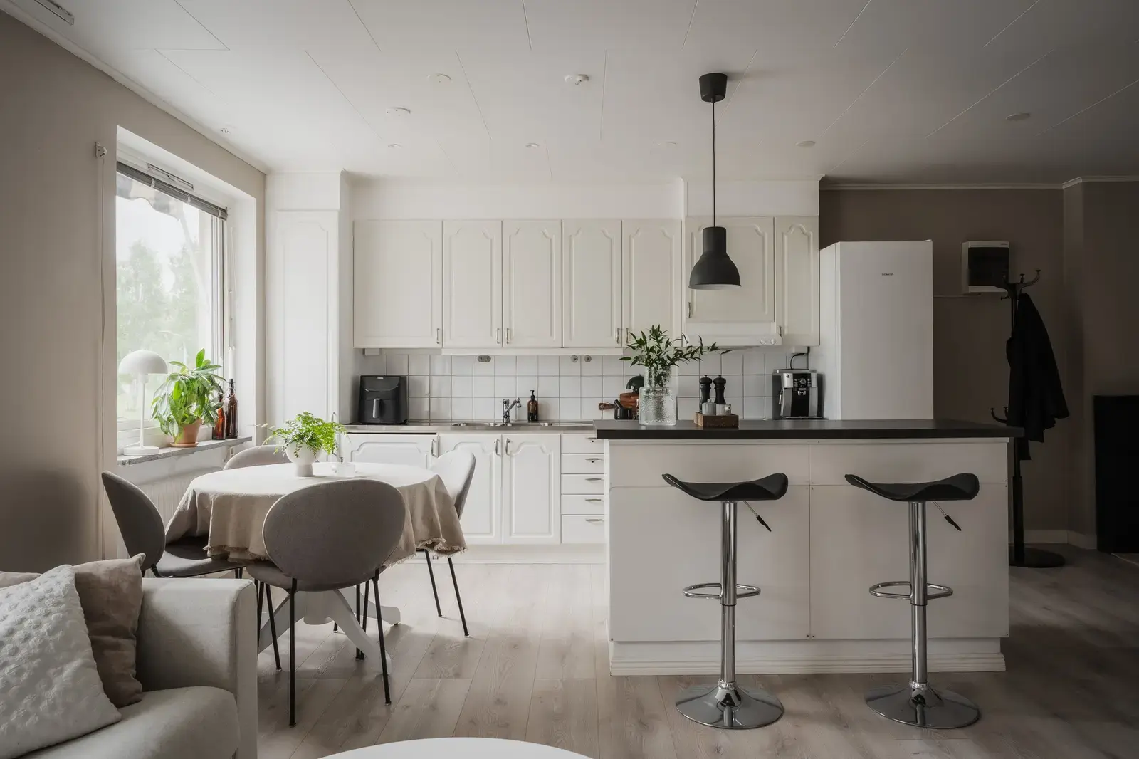 Lägenhet, Storgatan 109A, Skellefteå. Bild 1 av 20