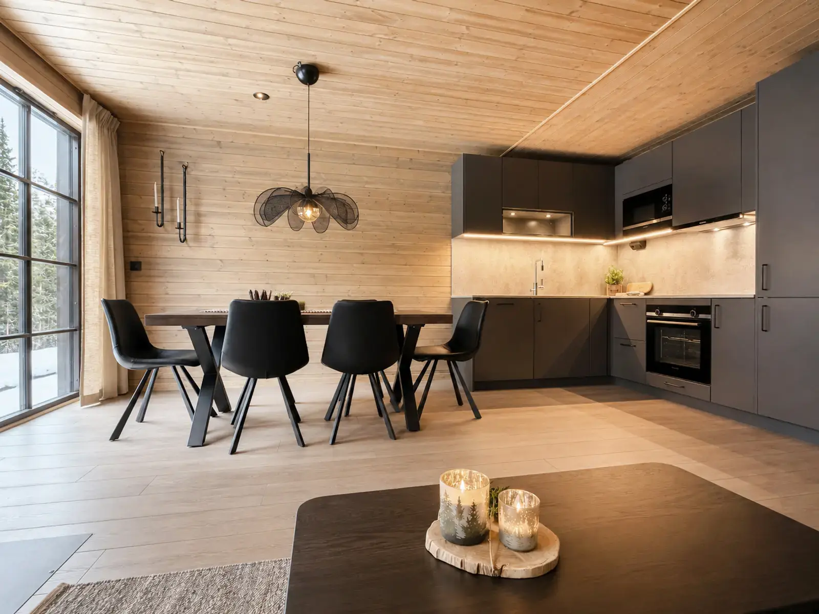 Lägenhet, Norrgårdsvägen 19. Bild 1 av 20