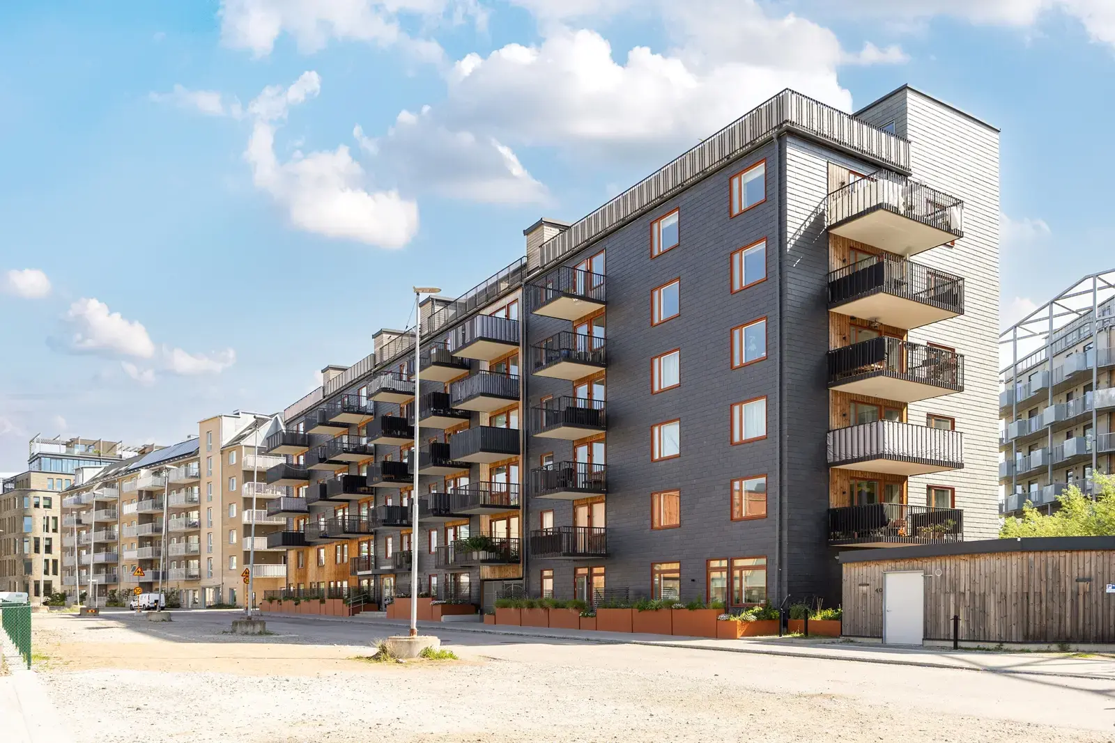 Lägenhet, Skrivaregatan 38. Bild 1 av 20