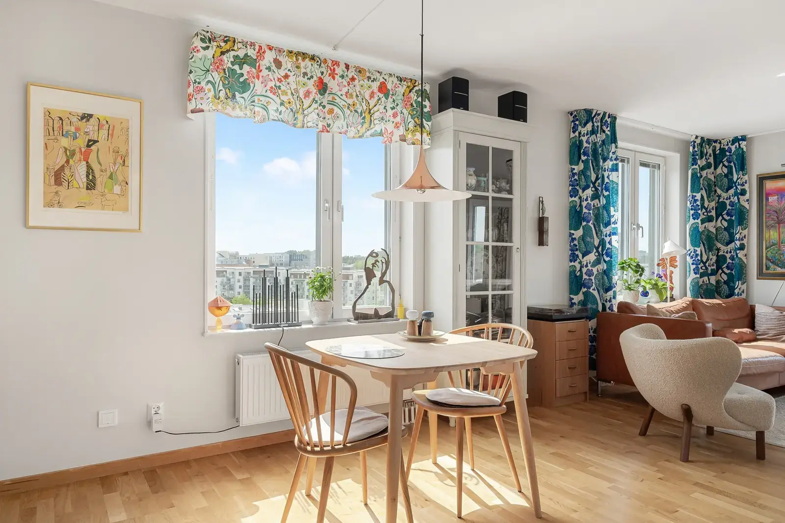 Bild 1 av 20 på Cronhielms Allé 33