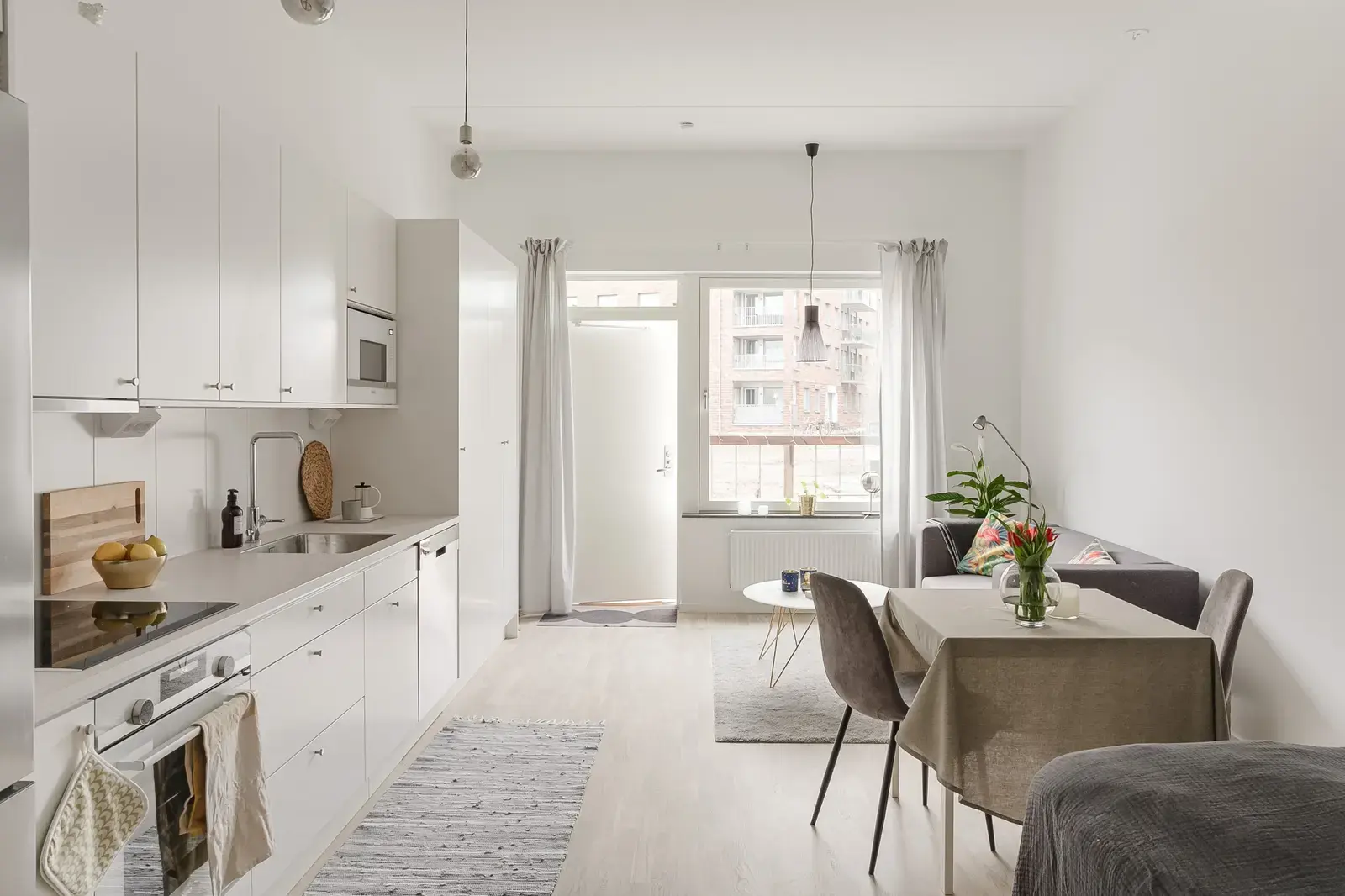 Lägenhet, Östra Varvsgatan 3BE. Bild 1 av 20