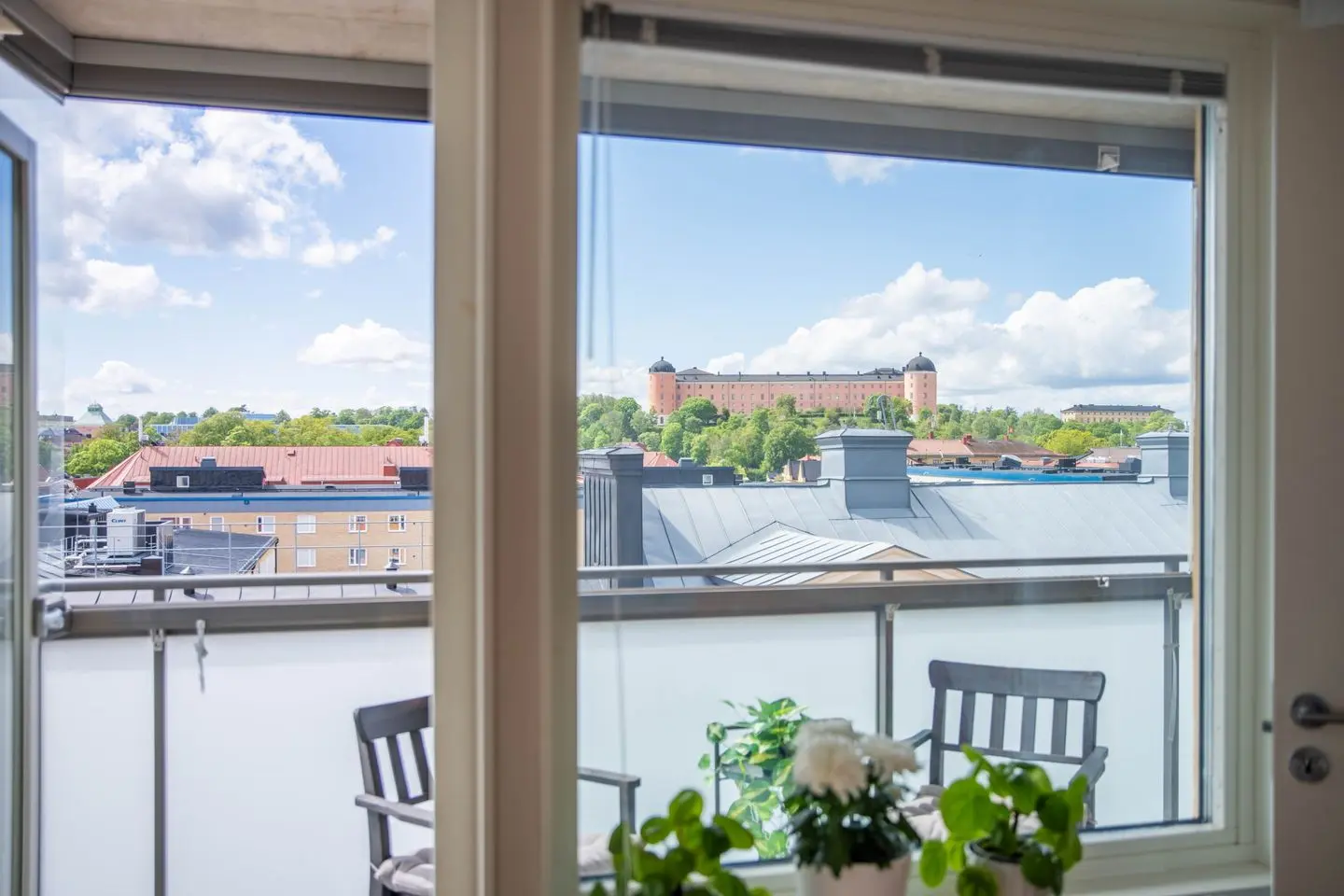 Bild 1 av 42 på Dragarbrunnsgatan 66A