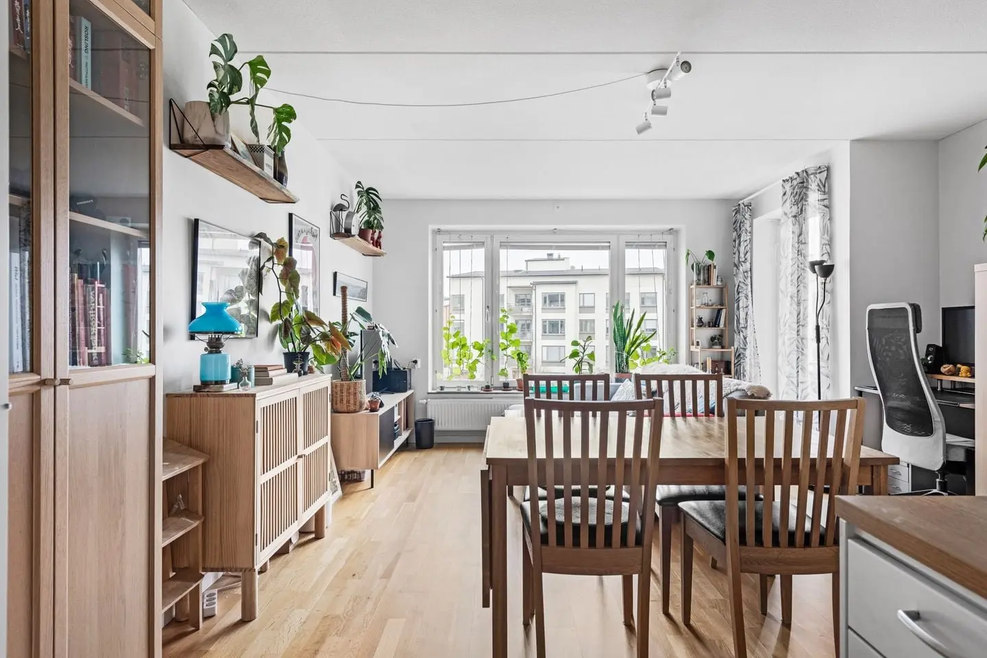 Apartment, Ågesta broväg 71, 2tr, Stockholm. Photo 1 of 21