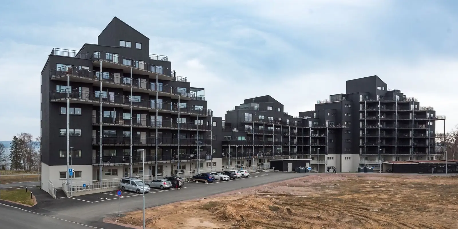 Bild 1 av 17 på Slåttergatan 39